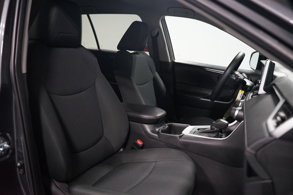 Thumbnail: 2024 Toyota RAV4 - 13