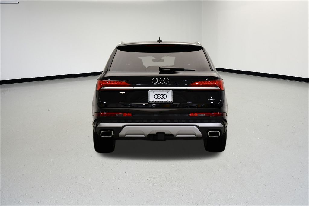 Thumbnail: 2025 Audi Q7 - 4