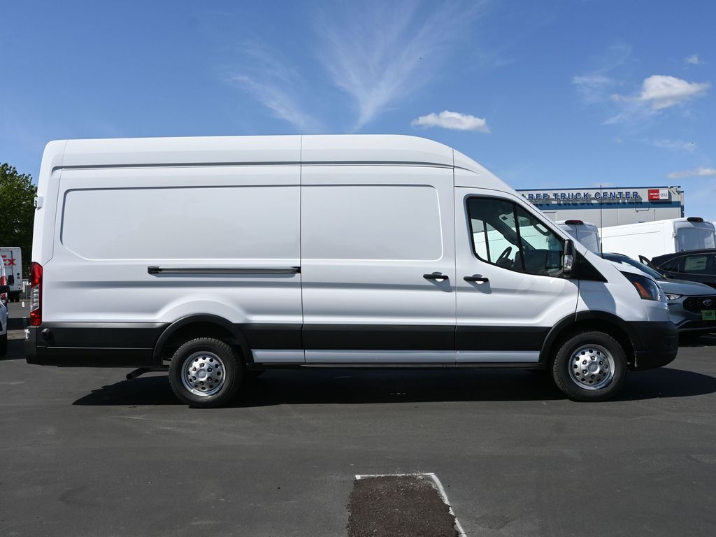 2025 Ford Transit 350