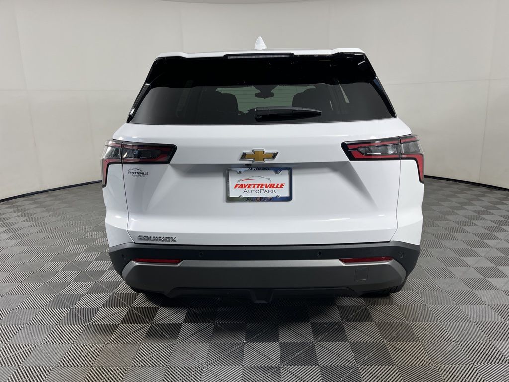 Thumbnail: 2026 Chevrolet Equinox - 4