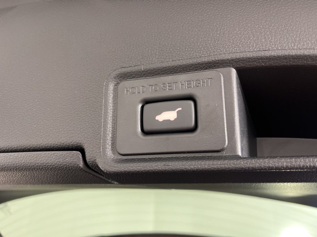 Thumbnail: 2026 Acura RDX - 11