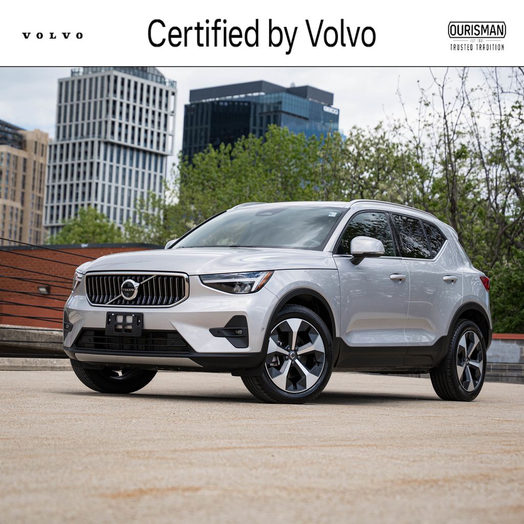 Silver Dawn Metallic 2025 Volvo XC40 B5 Plus Bright Theme AWD SUV / Crossover All-Wheel Drive Automatic
