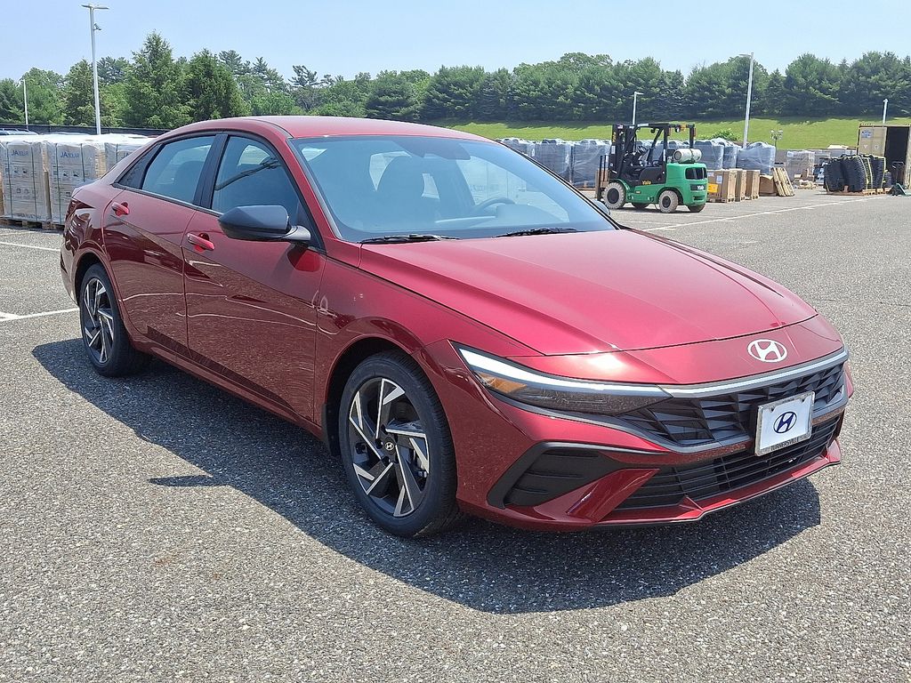 Thumbnail: 2025 Hyundai Elantra - 2