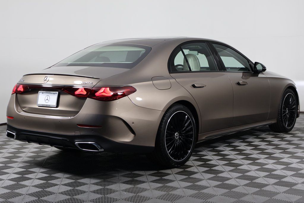 Thumbnail: 2027 Mercedes-Benz E-Class - 2
