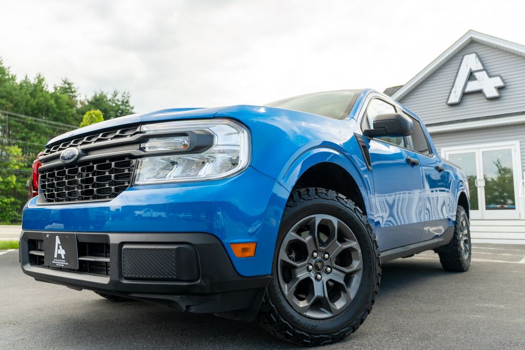 Blue Metallic 2022 Ford Maverick Pickup Truck All-Wheel Drive 8-Speed Automatic