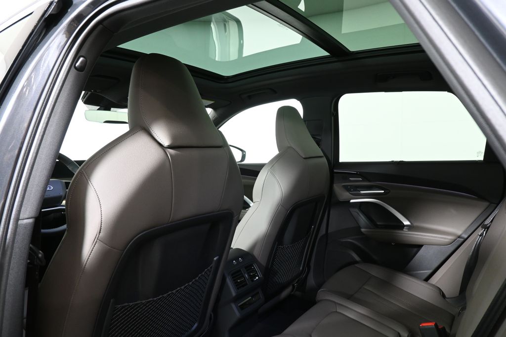 Thumbnail: 2025 Audi Q5 - 26