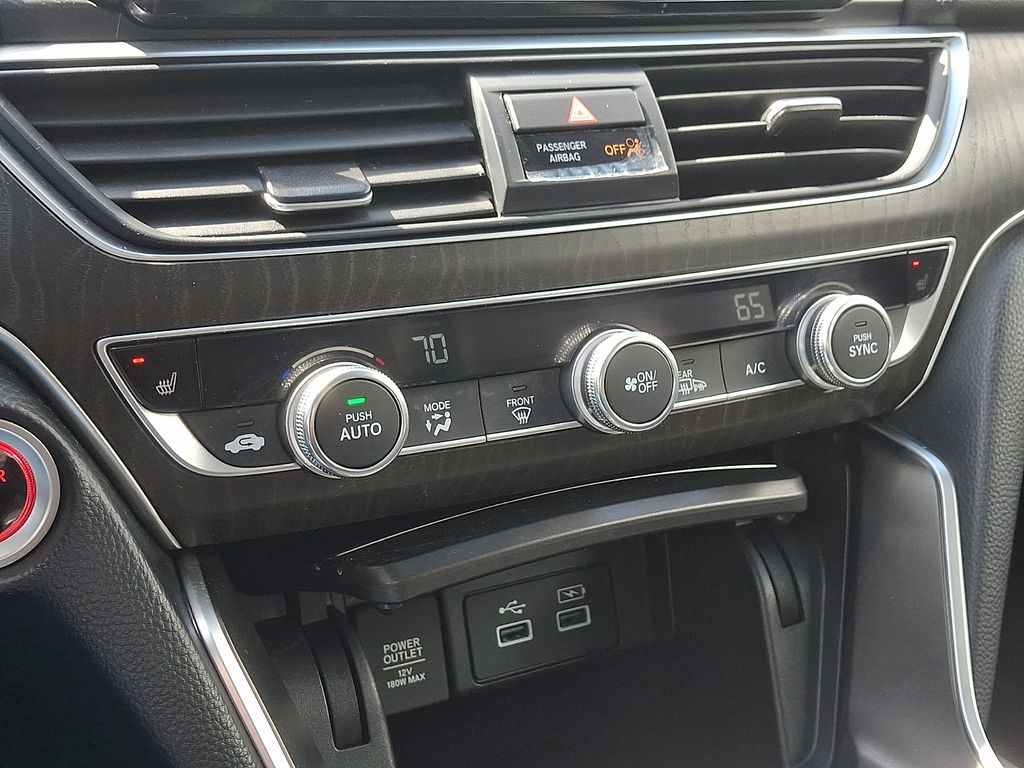 Thumbnail: 2021 Honda Accord - 16