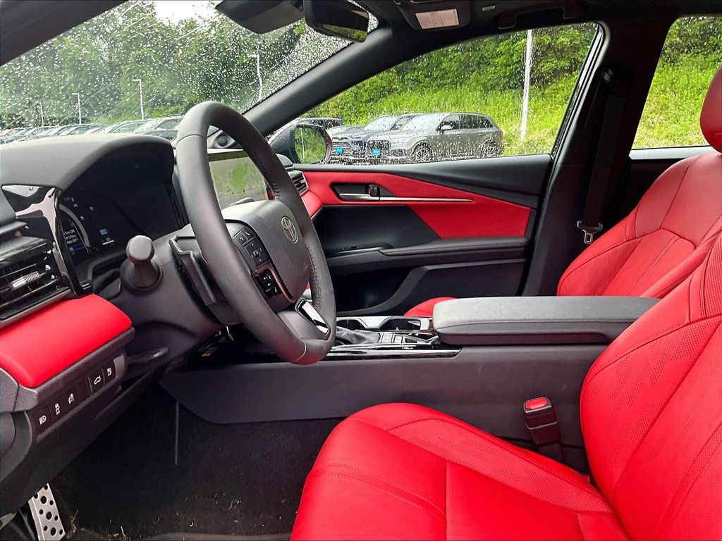 2026 Toyota Camry — photo 4