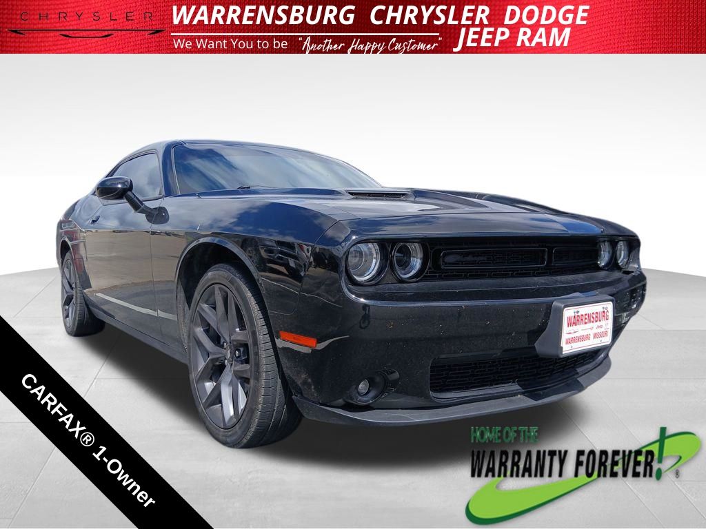 Pitch Black Clearcoat 2023 Dodge Challenger SXT RWD Coupe Rear-Wheel Drive 8-Speed Automatic