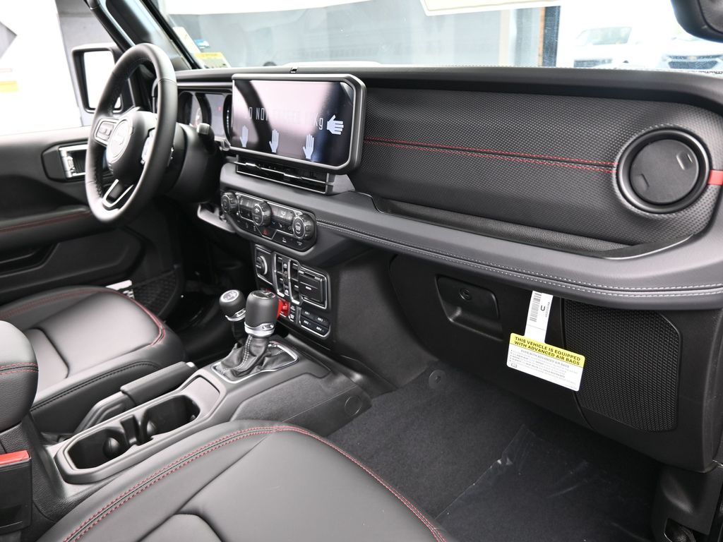 New 2026 Black Clearcoat Jeep Rubicon image 38