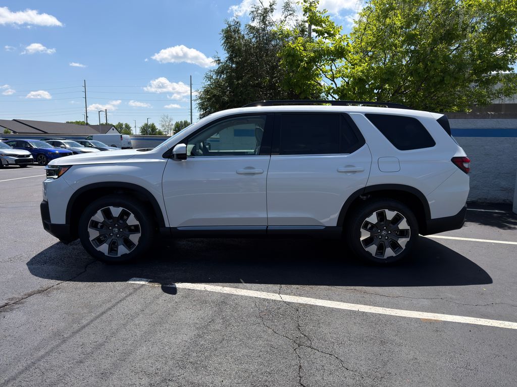 Thumbnail: 2026 Honda Pilot - 2