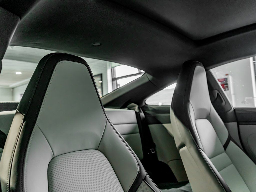 Certified Used 2025  Porsche Carrera image 23