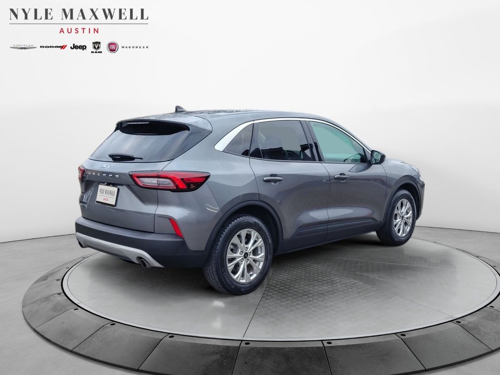 Used Car 2024 Ford Escape  Active For Sale Under $20,000 In Austin, Texas