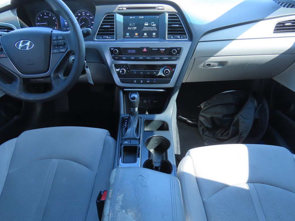 Thumbnail: 2016 Hyundai Sonata - 7