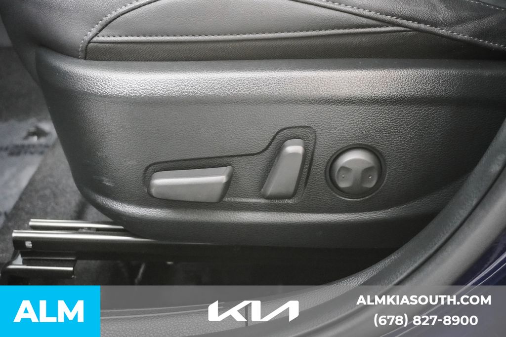2021 Kia Seltos EX photo 30
