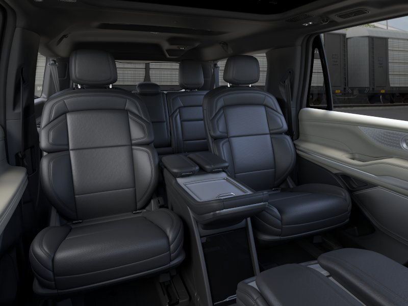 2025 Lincoln Navigator Reserve 11