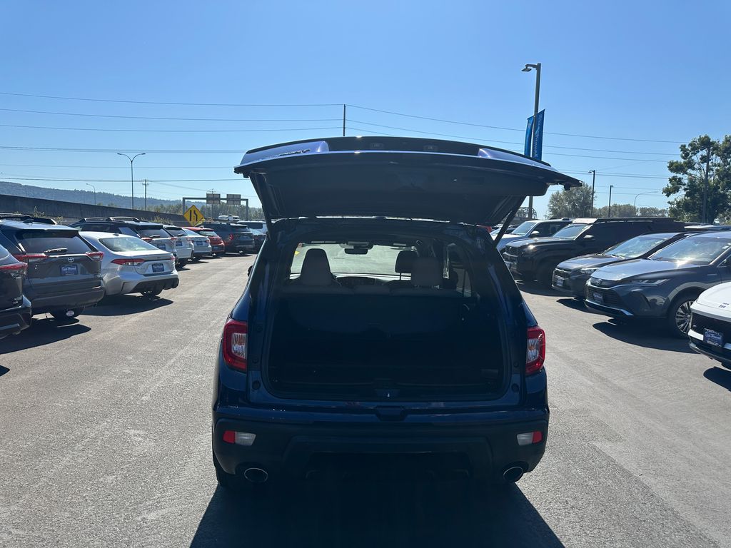 2021 Honda Passport Elite