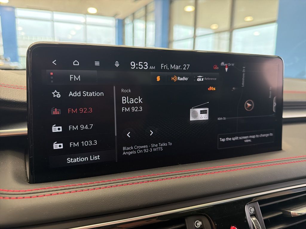 Thumbnail: 2023 Genesis G70 - 28