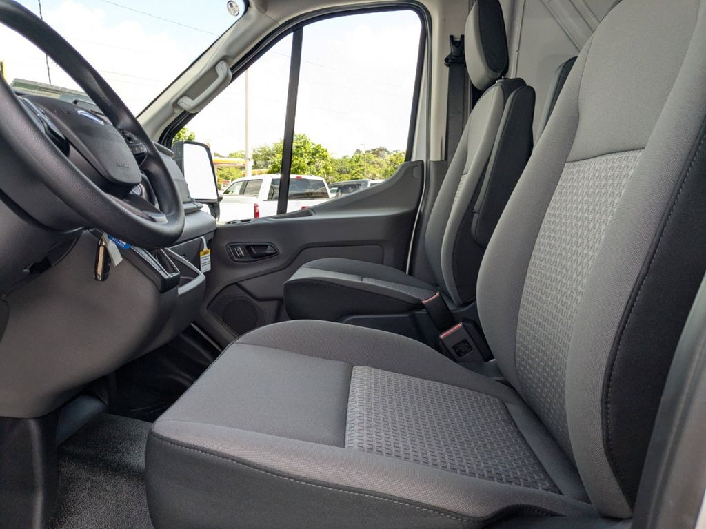 2025 Ford Transit-250 Cargo Van 