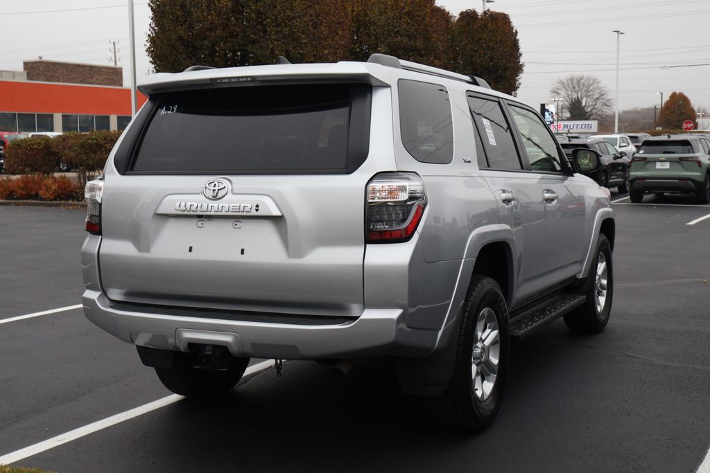 Thumbnail: 2024 Toyota 4Runner - 8