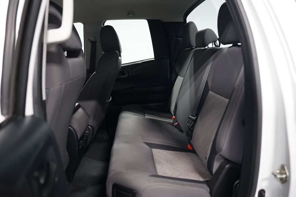 2017 Toyota Tundra SR5 24