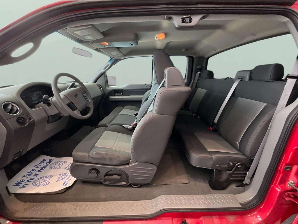Used 2008 Red Ford XL image 17