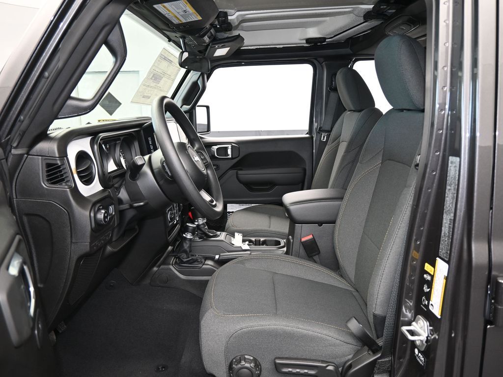 New 2026 Granite Crystal Metallic Clearcoat Jeep Sport image 11