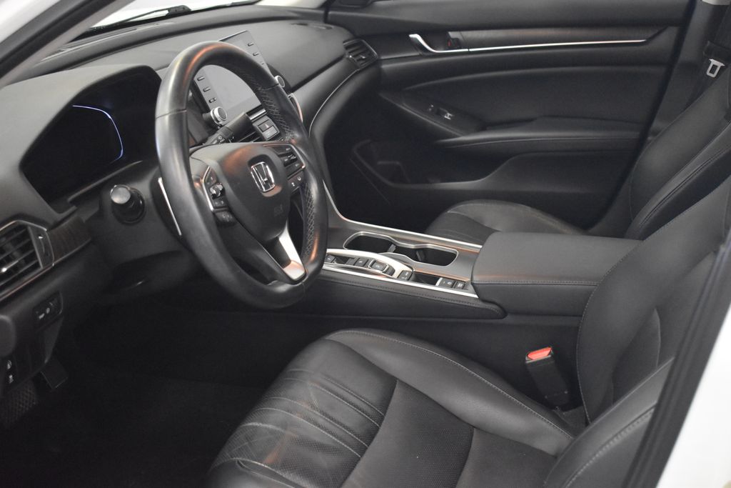 Thumbnail: 2018 Honda Accord - 6