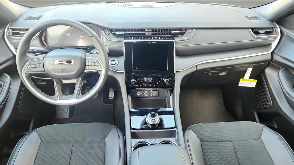 2025 Jeep Grand Cherokee L