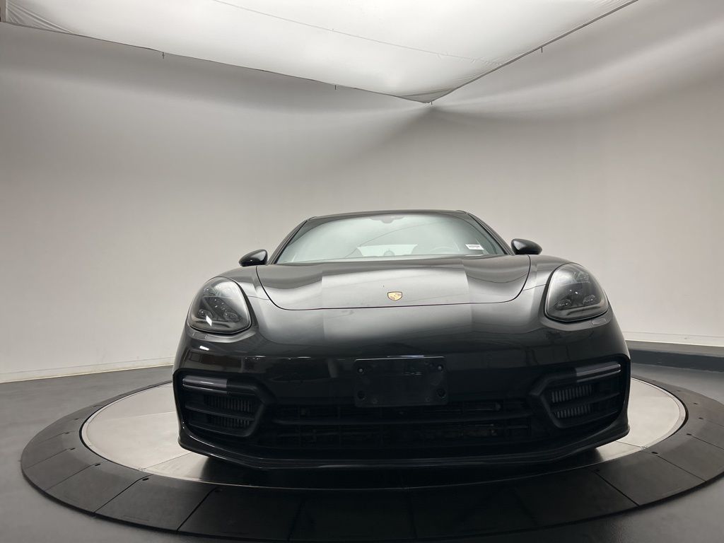 Thumbnail: 2018 Porsche Panamera - 8