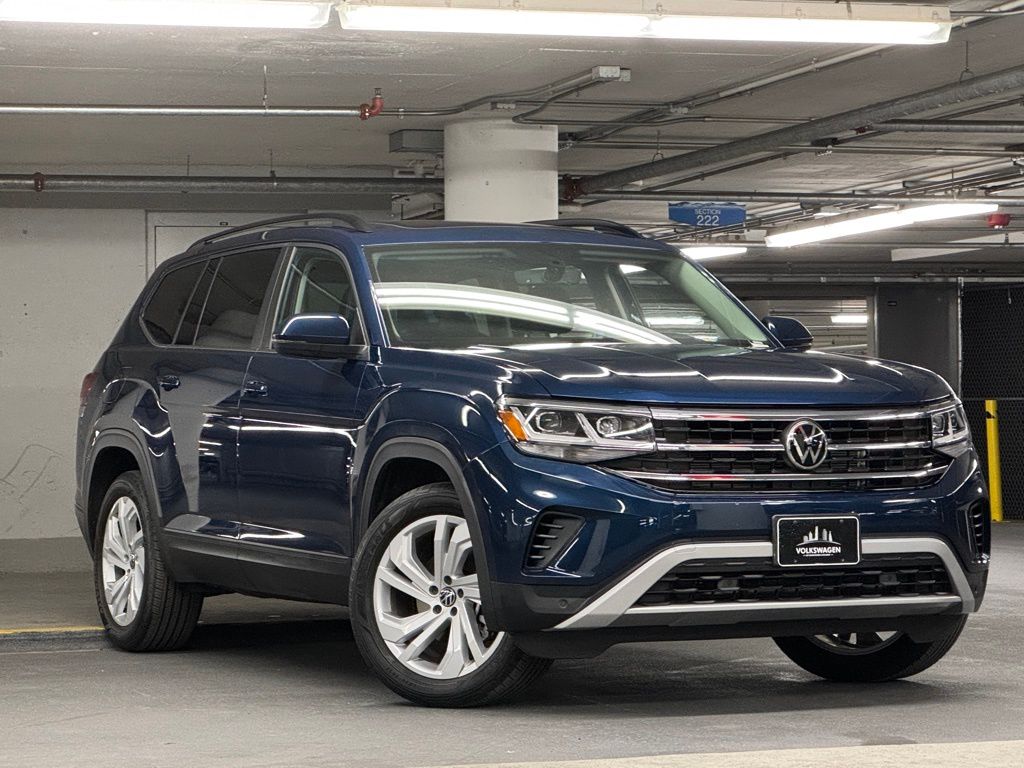 2022 Volkswagen Atlas 3.6L V6 SE w/Technology 3