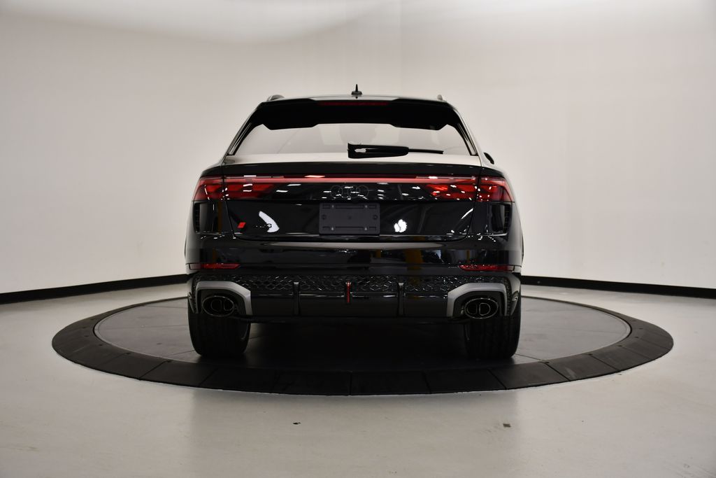 Thumbnail: 2025 Audi RS Q8 - 4