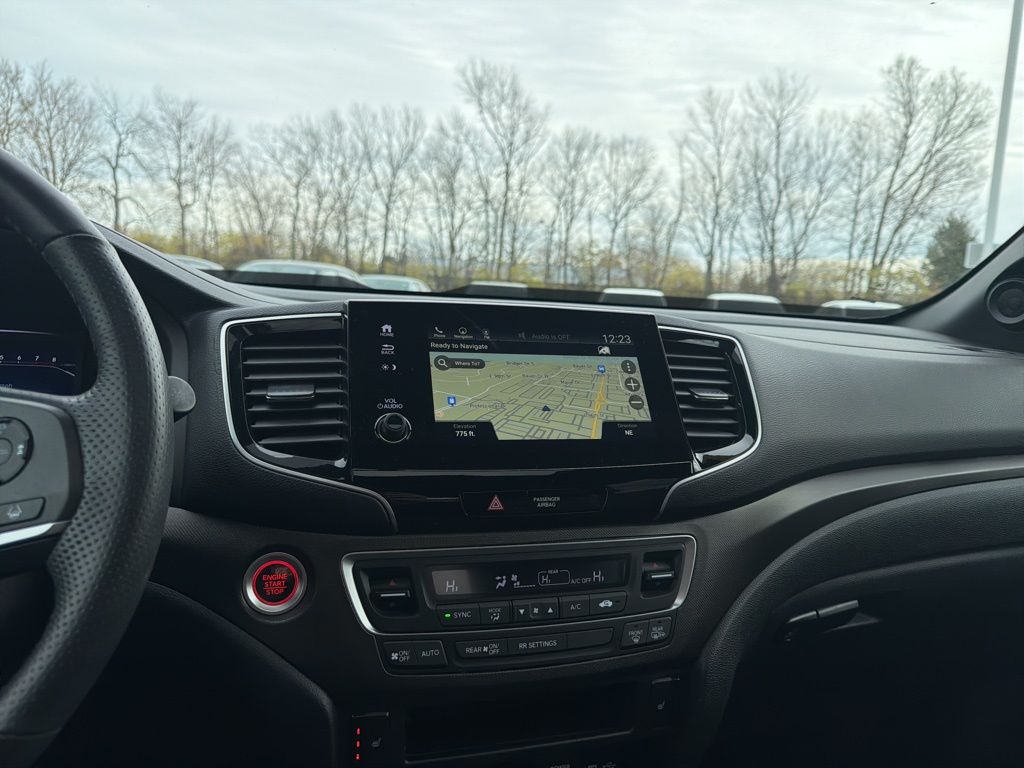 Thumbnail: 2023 Honda Passport - 15