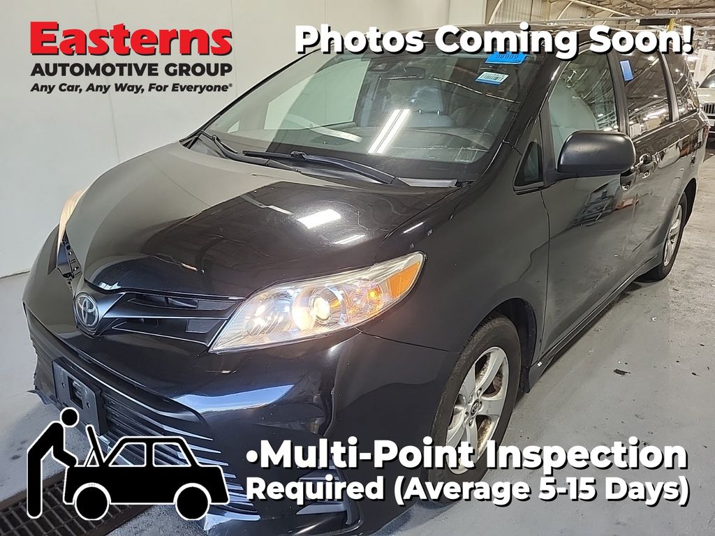 2020 Toyota Sienna L V6 7-Passenger FWD's photo
