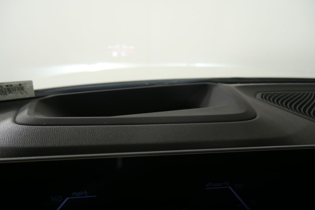 Thumbnail: 2023 BMW i4 - 18