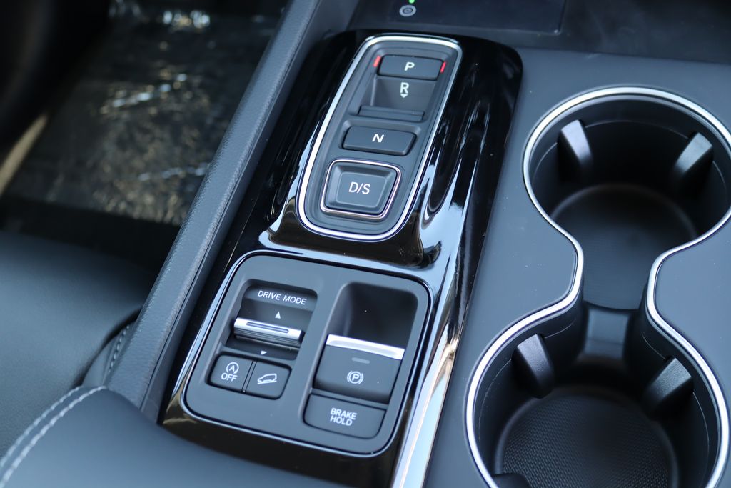 Thumbnail: 2025 Honda Pilot - 24