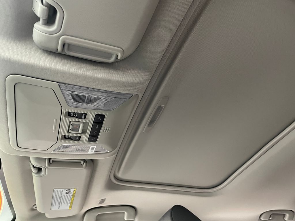 Thumbnail: 2023 Toyota RAV4 - 30