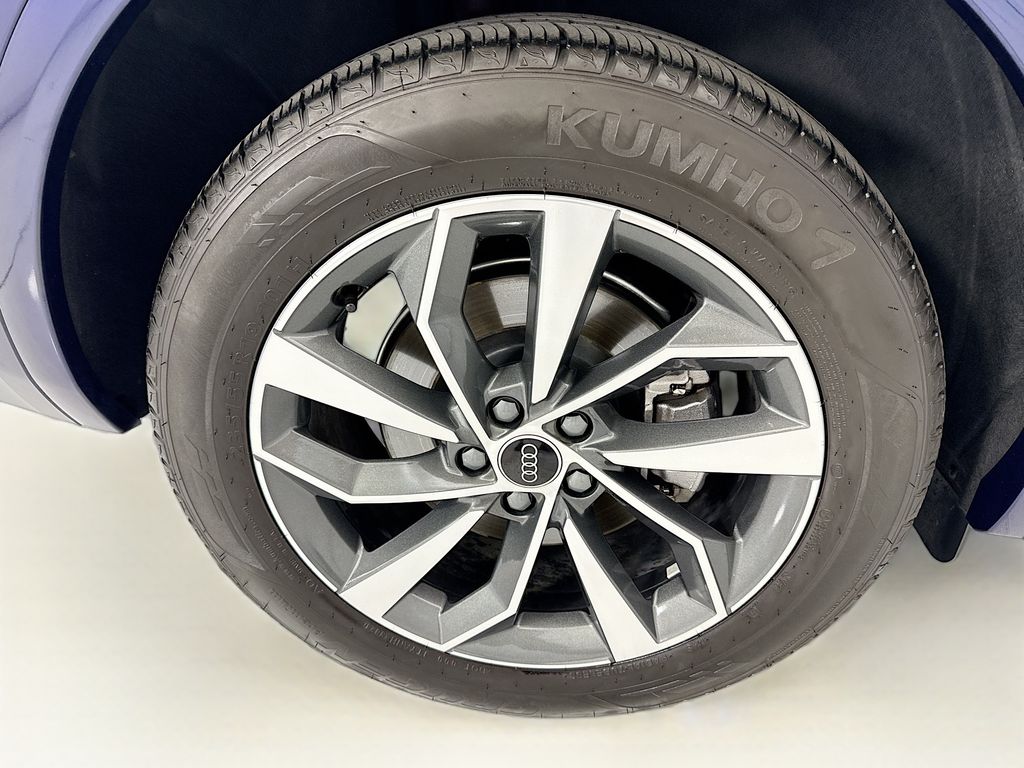 Thumbnail: 2025 Audi Q5 - 32