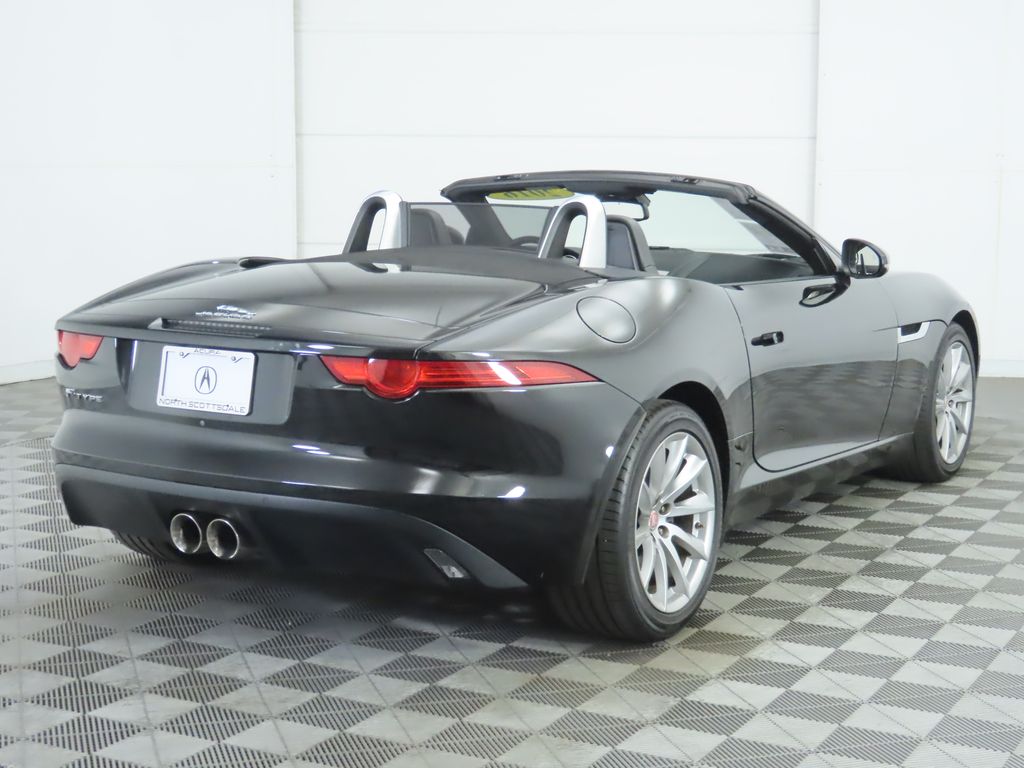 Thumbnail: 2016 Jaguar F-Type - 5