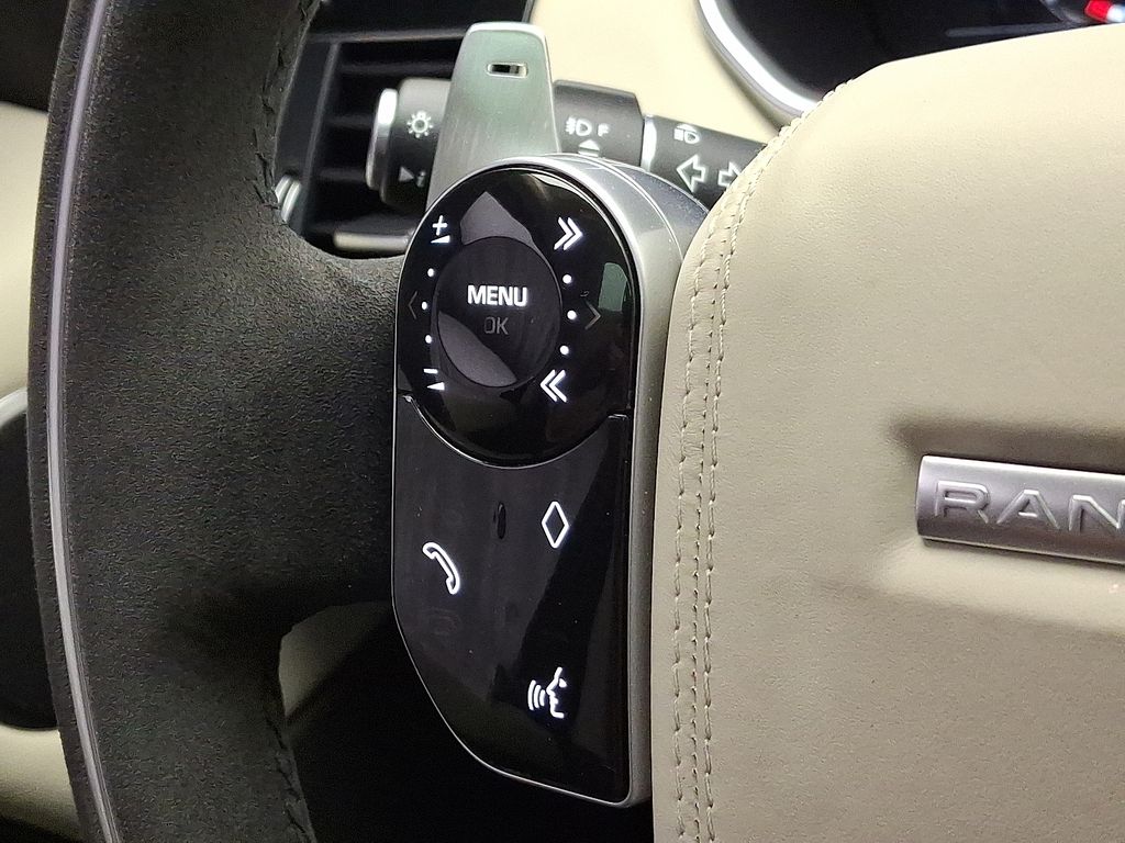 Thumbnail: 2022 Land Rover Range Rover Sport - 23