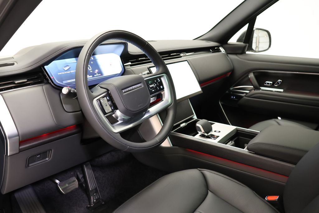 Thumbnail: 2026 Land Rover Range Rover - 28