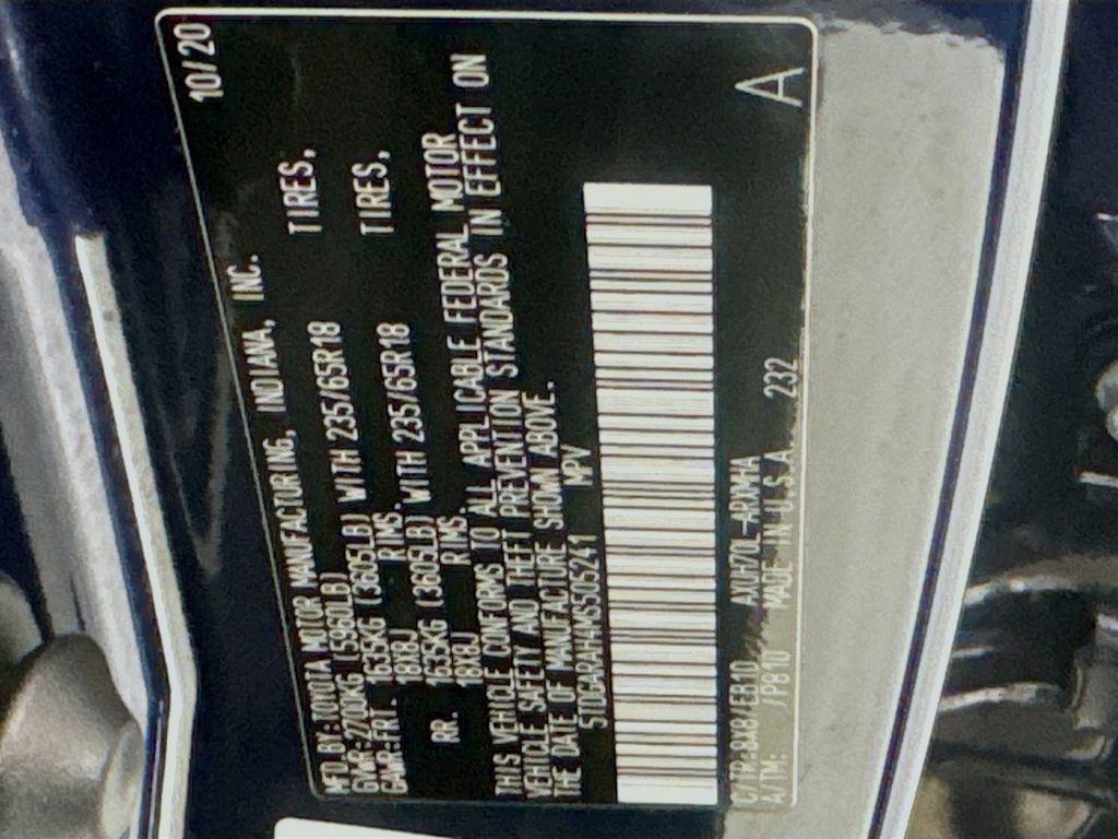 2021 Toyota Highlander Hybrid XLE photo