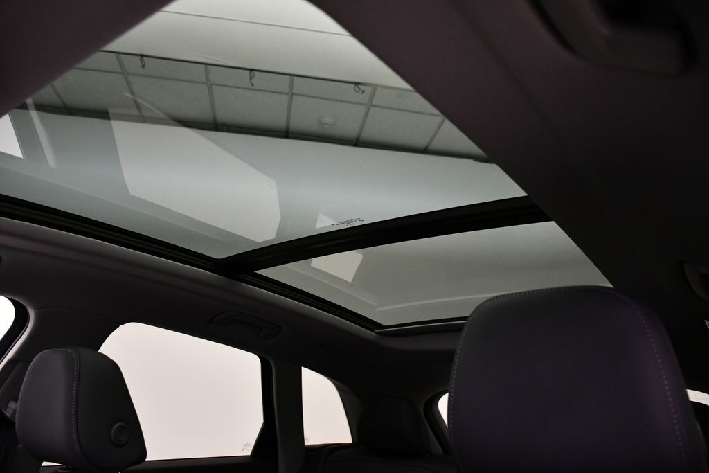 Thumbnail: 2025 Audi Q5 - 17