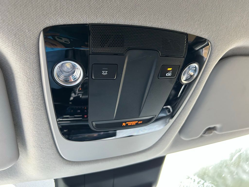 Thumbnail: 2023 Kia Seltos - 28