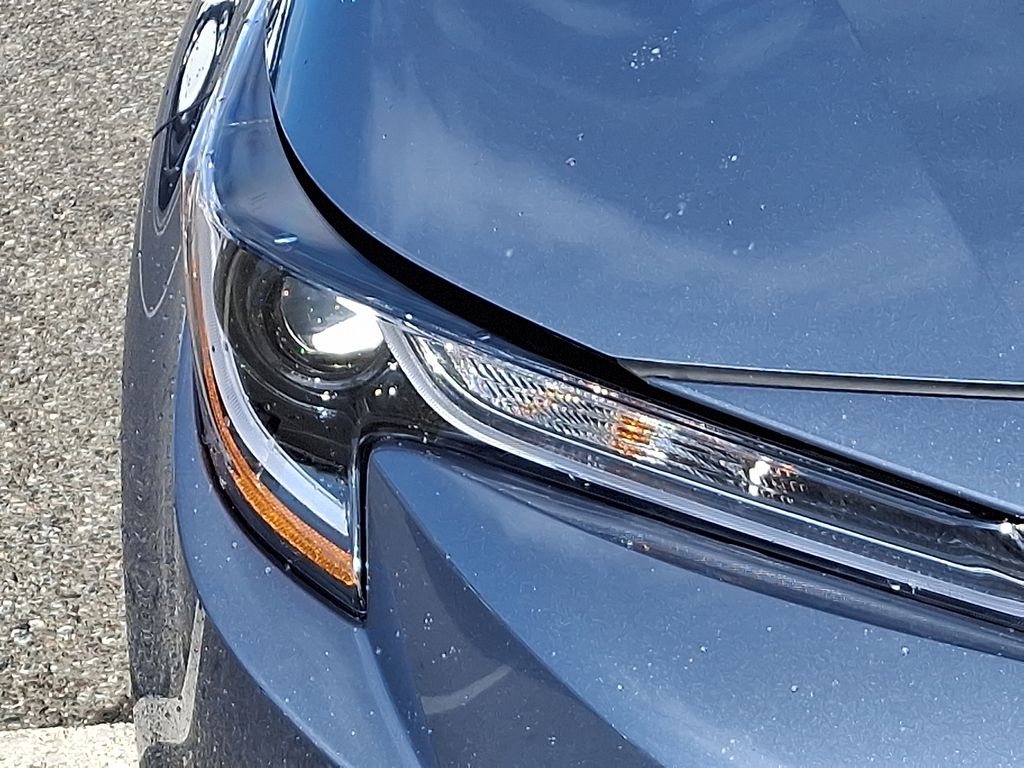 Thumbnail: 2025 Toyota Corolla - 9