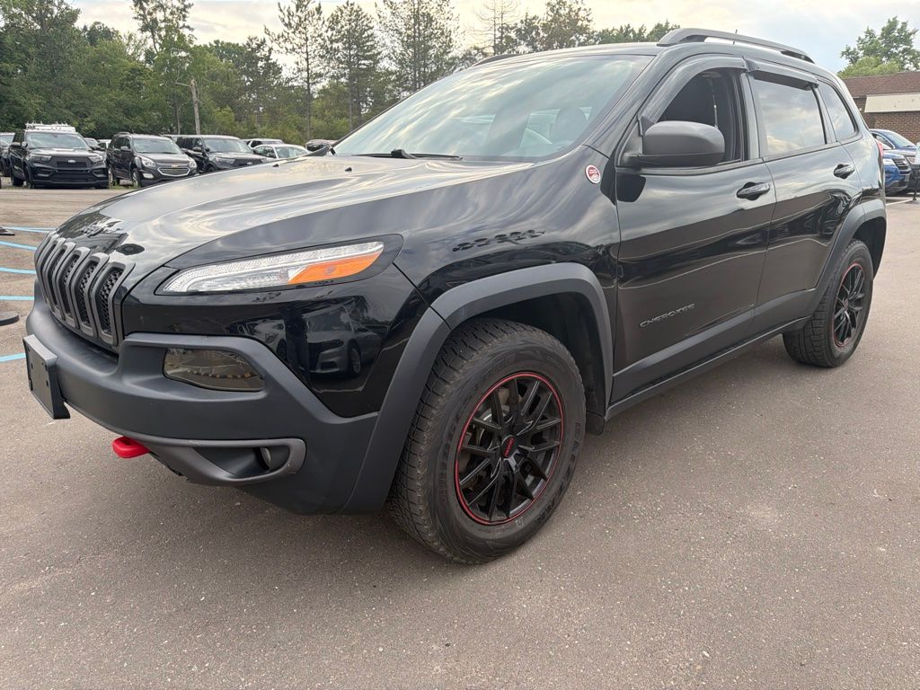Diamond Black Crystal Pearlcoat 2018 Jeep Cherokee SUV / Crossover Four-Wheel Drive 9-Speed Automatic