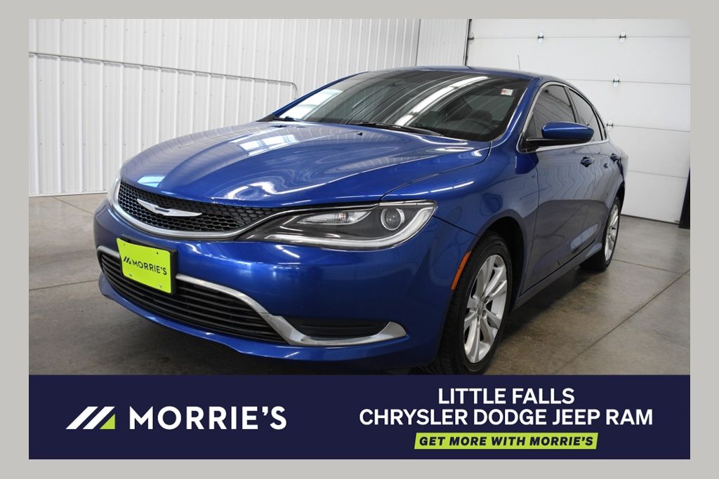 2016 Chrysler 200 Limited Sedan FWD