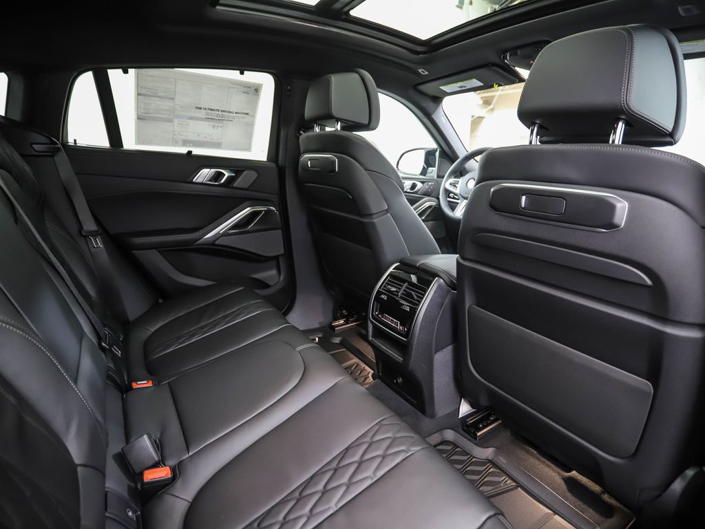 Thumbnail: 2026 BMW X6 - 27
