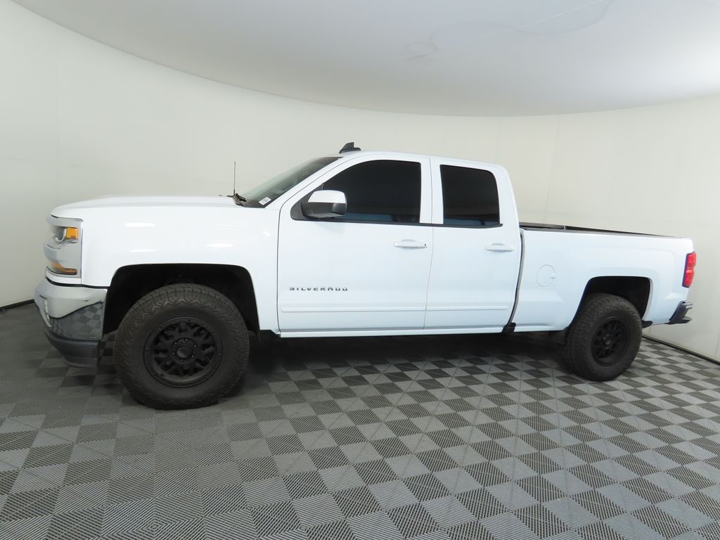 2018 Chevrolet Silverado 1500 LT 8