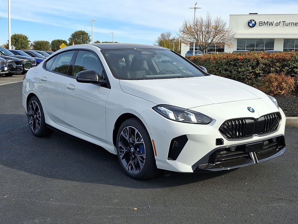 Thumbnail: 2026 BMW 2 Series - 2